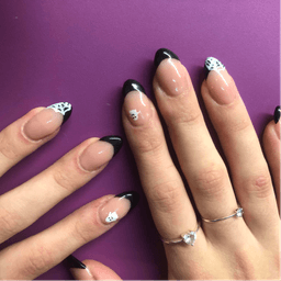 Nails image