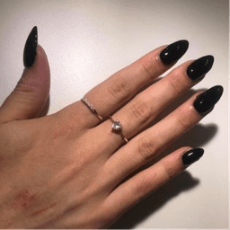 Nails image